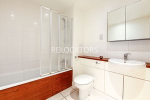 Bathroom - click for photo gallery